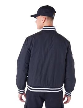 Chaqueta bomber new era MLB Neyyan negra de hombre.