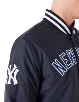 Chaqueta bomber new era MLB Neyyan negra de hombre.