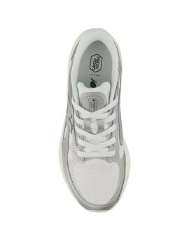 Zapatillas N.Balance fresh foam arishi v4 blanco plata mujer