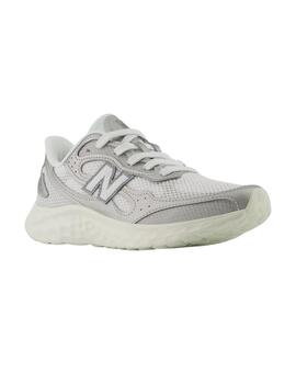 Zapatillas N.Balance fresh foam arishi v4 blanco plata mujer