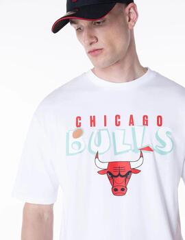 Camiseta new era bulls graphic oversized blanco de hombre.