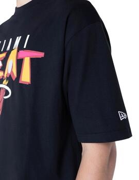 Camiseta new era heat graphic oversized negro de hombre.