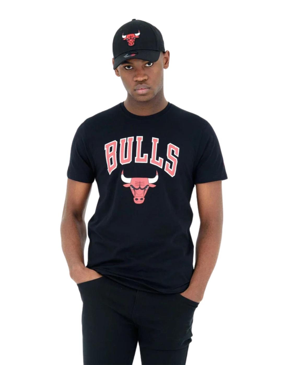 Camiseta new era Chicago Bulls negro de hombre.